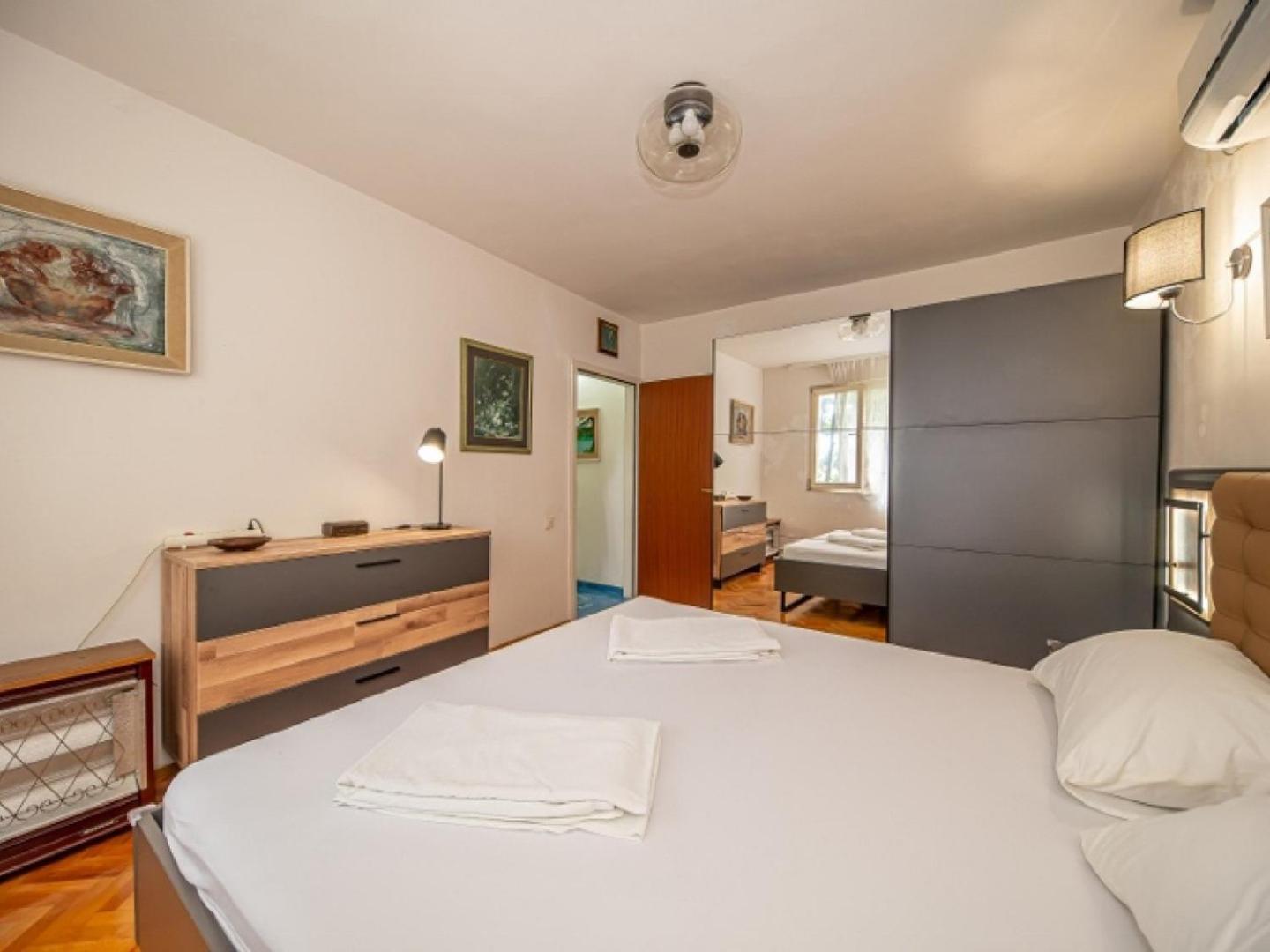 Seaview Bosco Apartment *